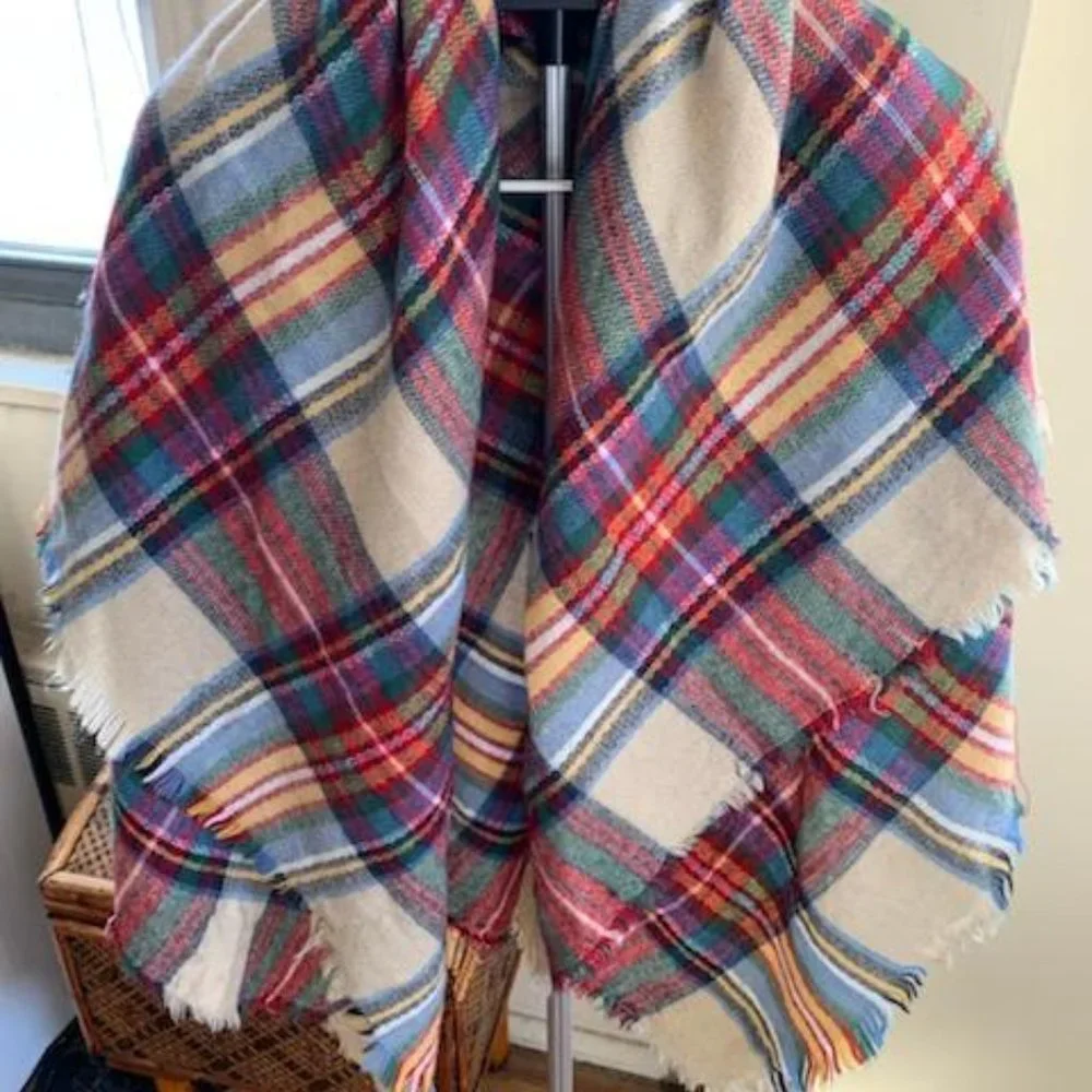 Stunning Plaid Scarf- Pashmina